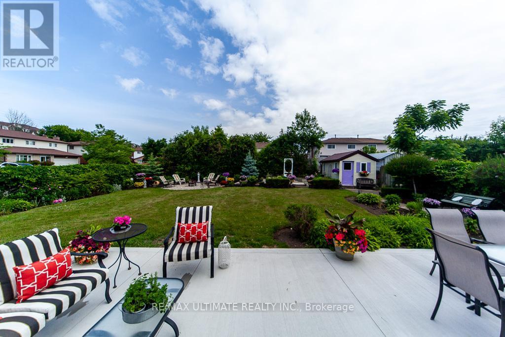 2589 TRIDENT AVENUE - 44