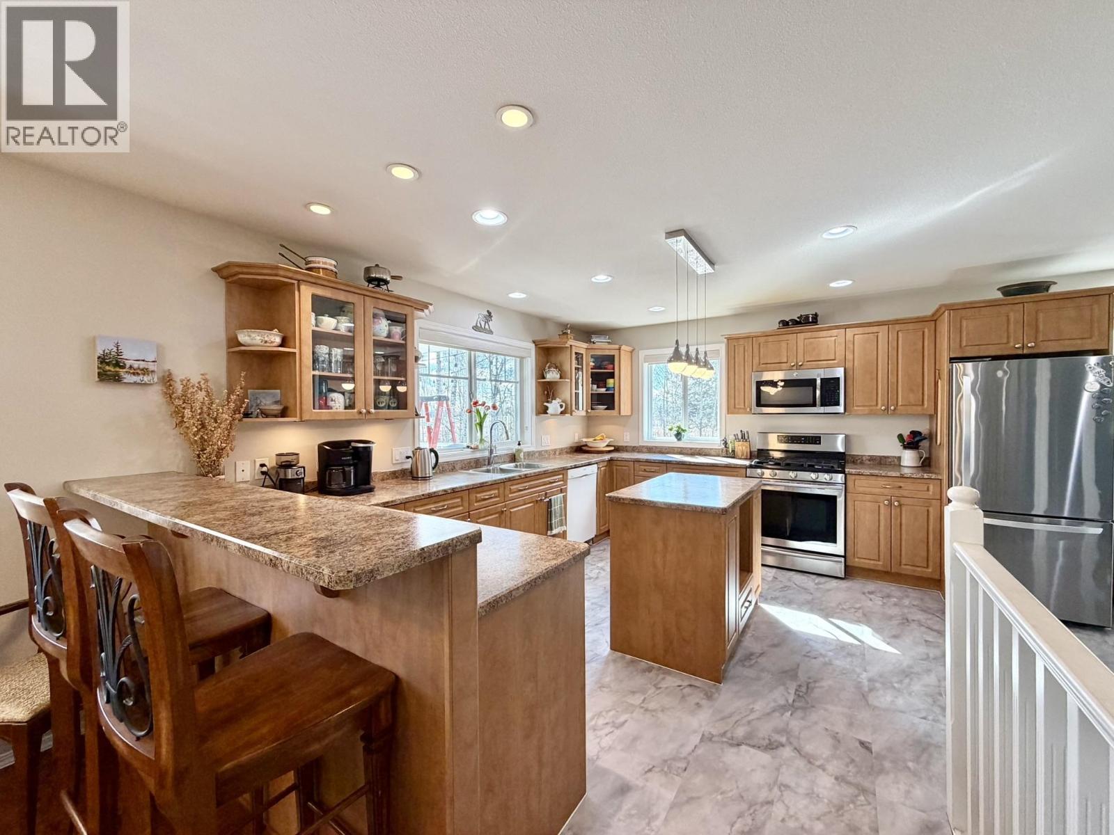 5709 N GREEN LAKE ROAD - 11