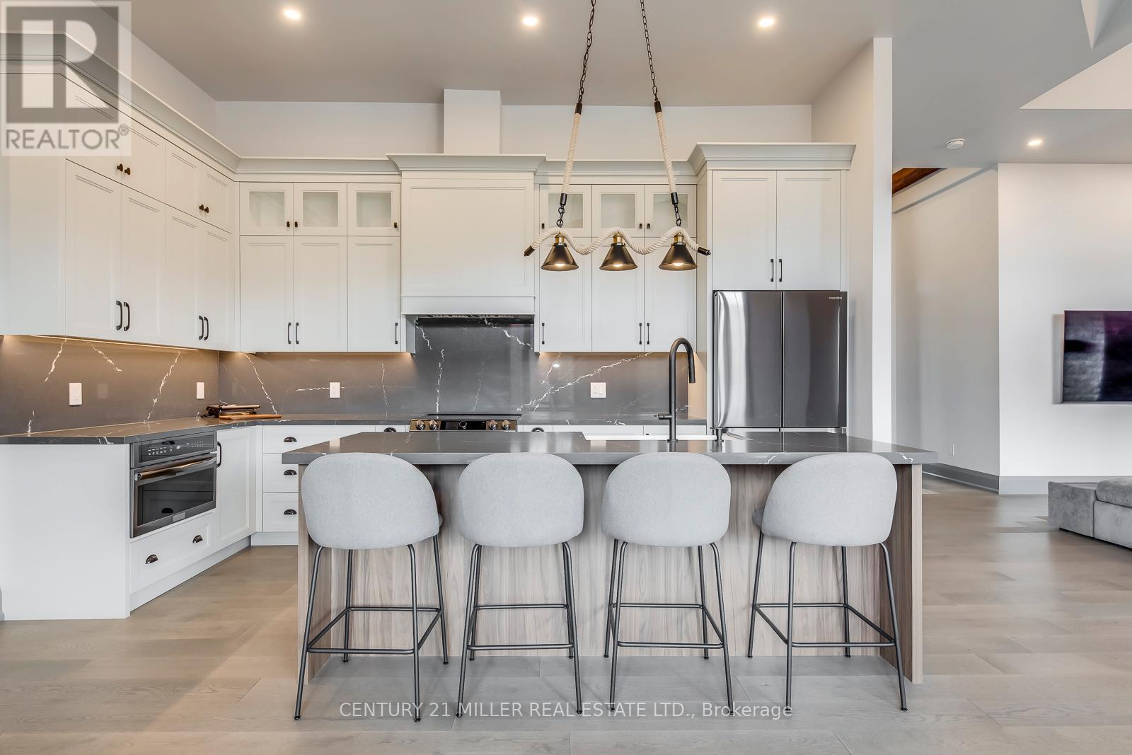#6 4805 MUSKOKA DISTRICT 169 ROAD - 17