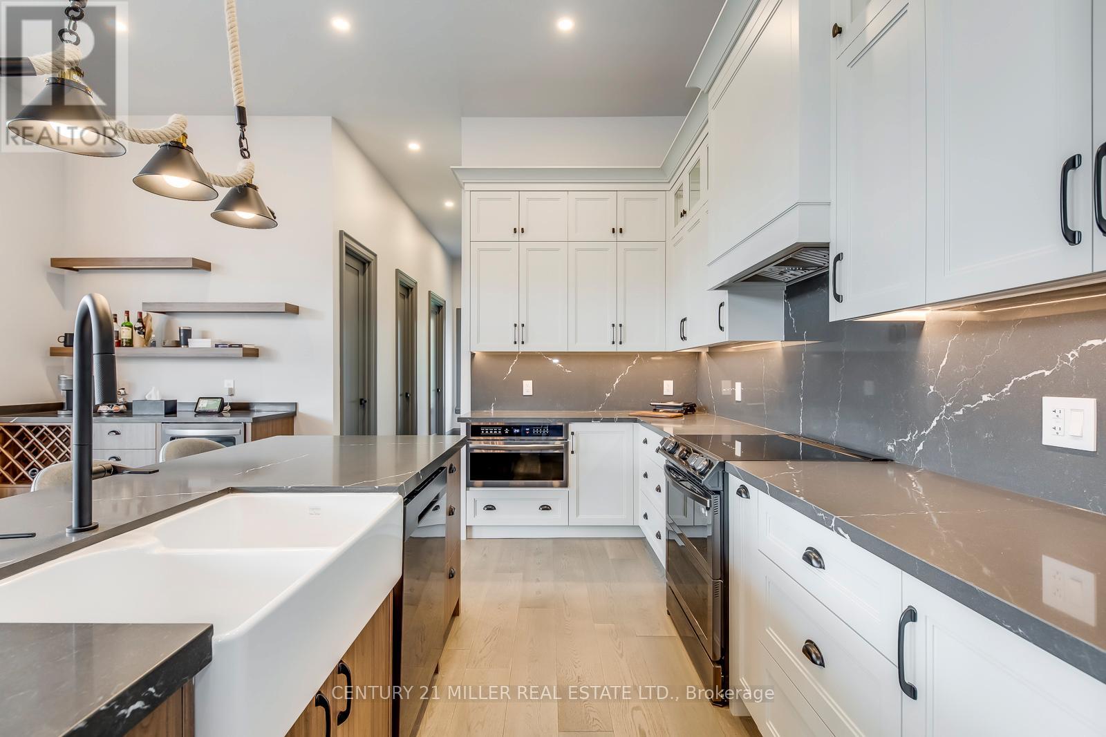 #6 4805 MUSKOKA DISTRICT 169 ROAD - 21