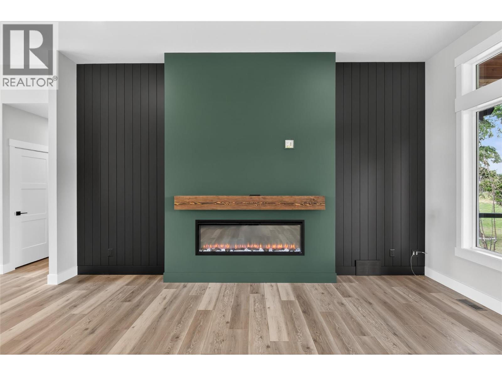 2520 Golf View Crescent, Blind Bay