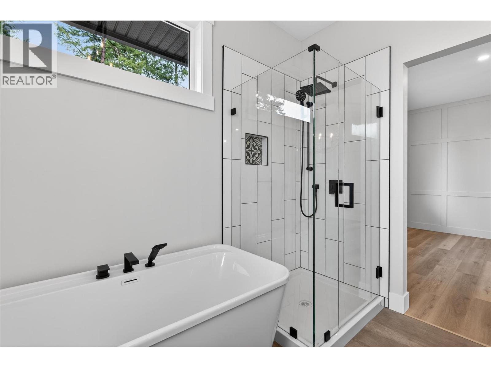 2520 Golf View Crescent, Blind Bay