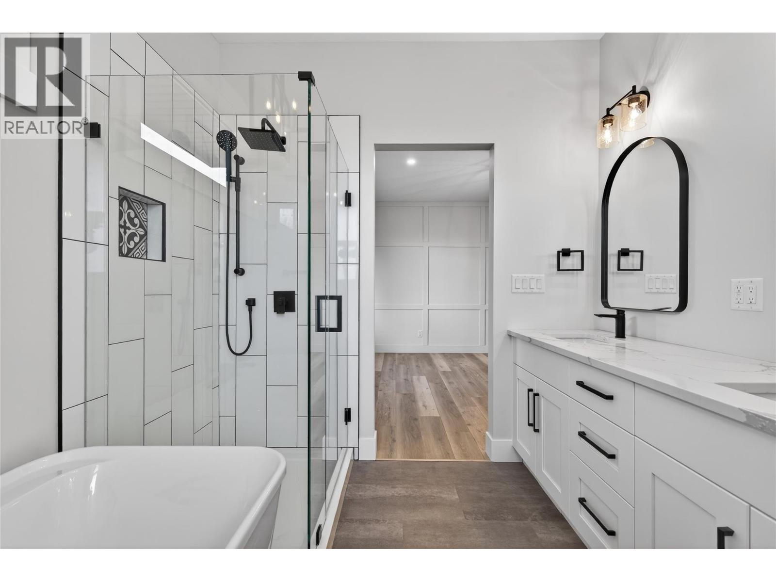 2520 Golf View Crescent, Blind Bay