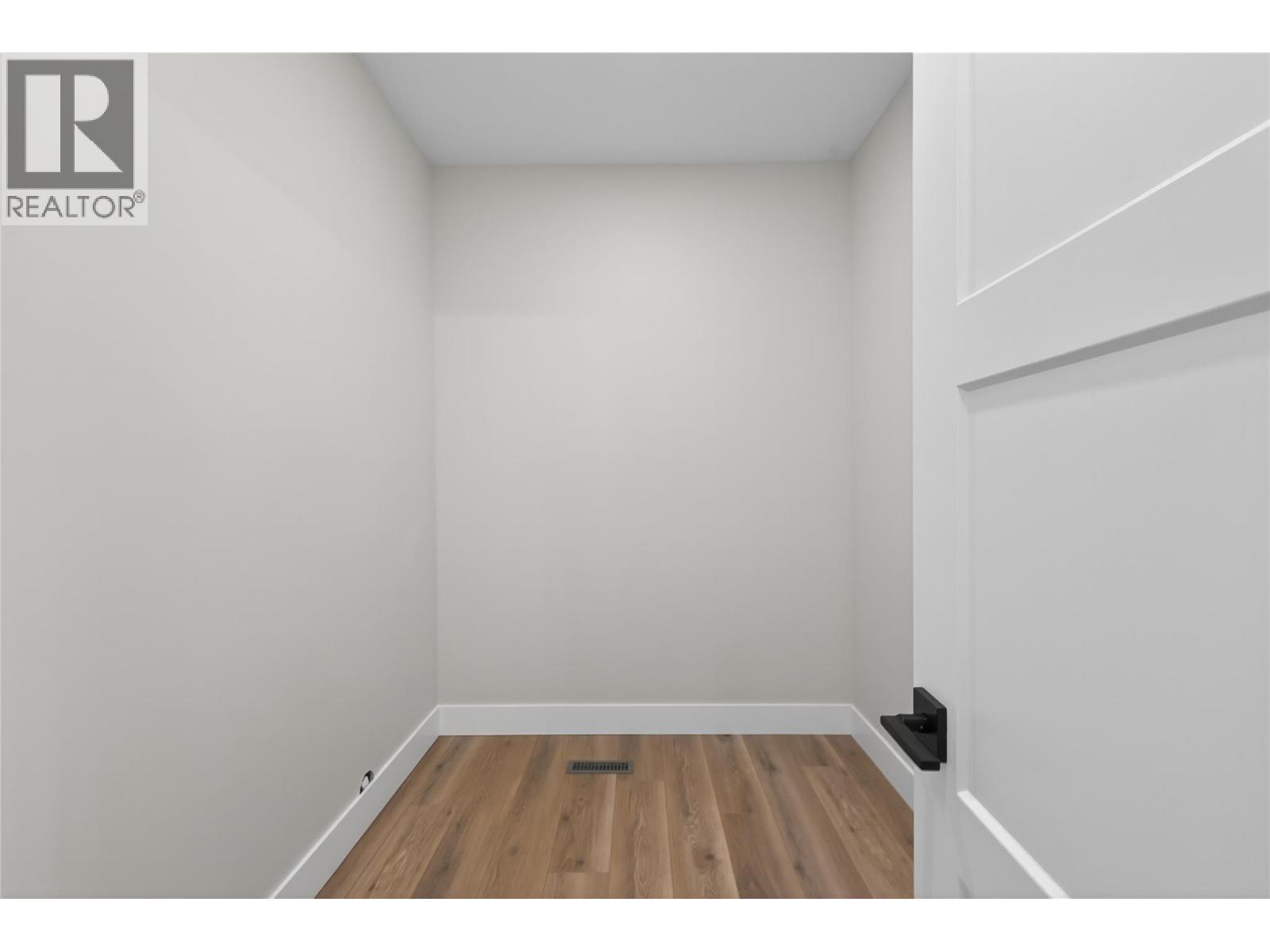 2520 Golf View Crescent, Blind Bay