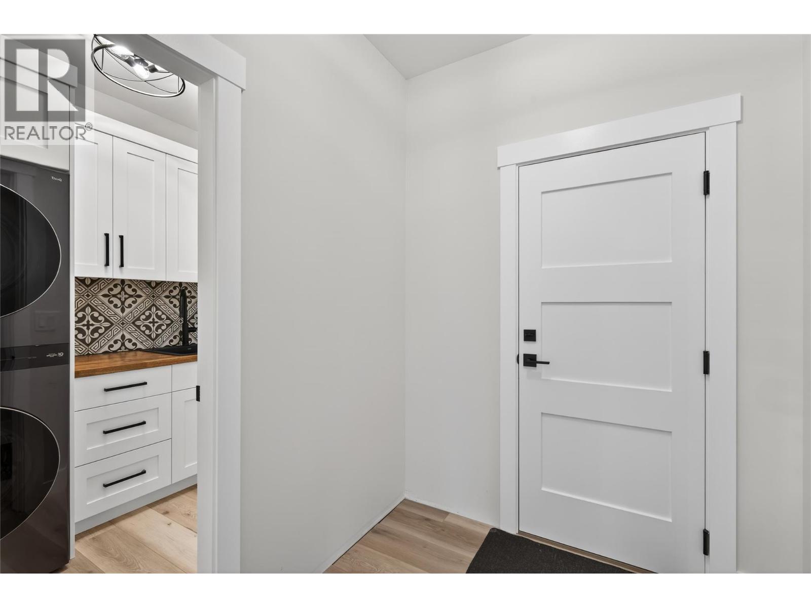 2520 Golf View Crescent, Blind Bay