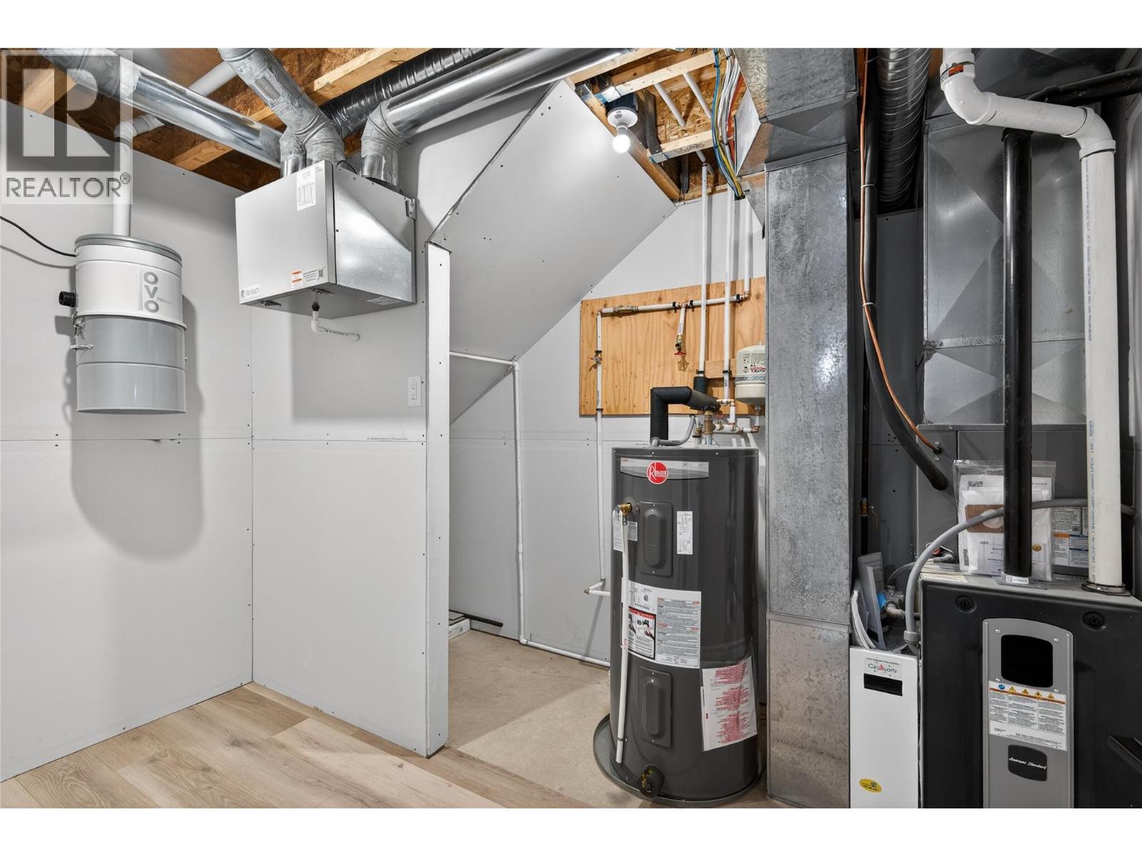 2520 Golf View Crescent, Blind Bay