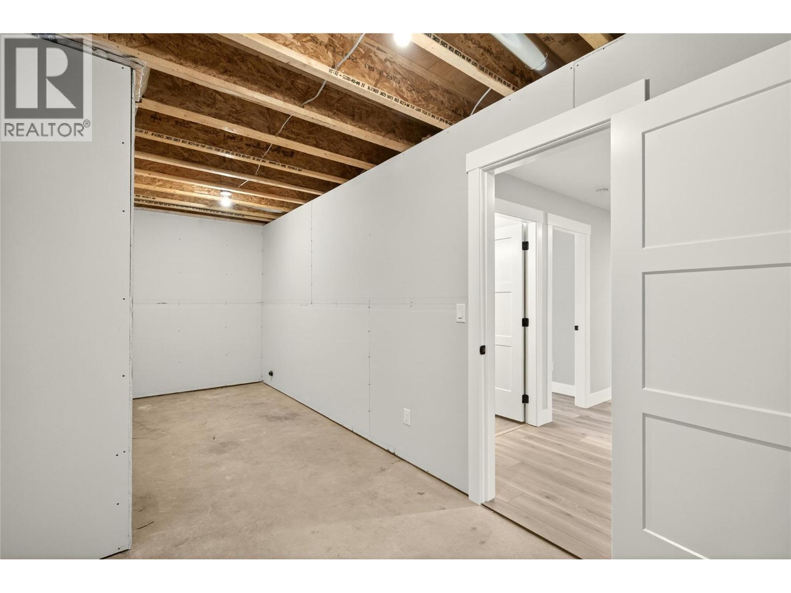 2520 Golf View Crescent, Blind Bay