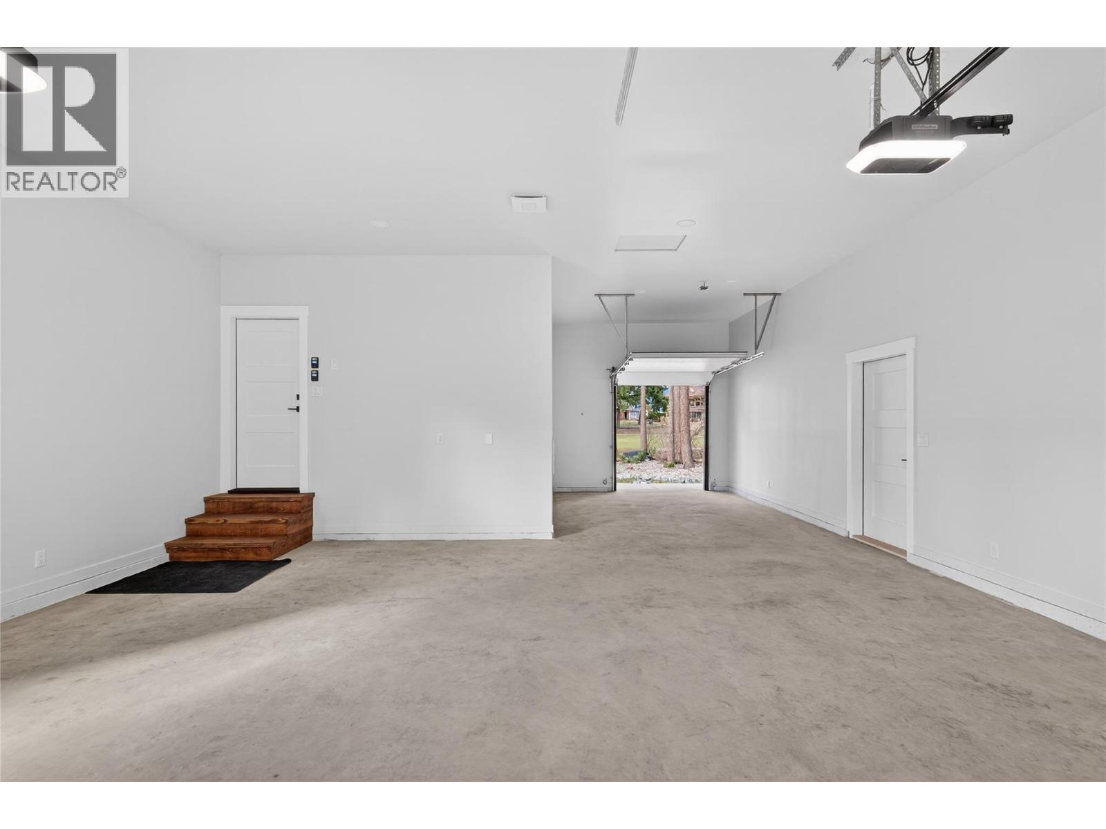 2520 Golf View Crescent, Blind Bay