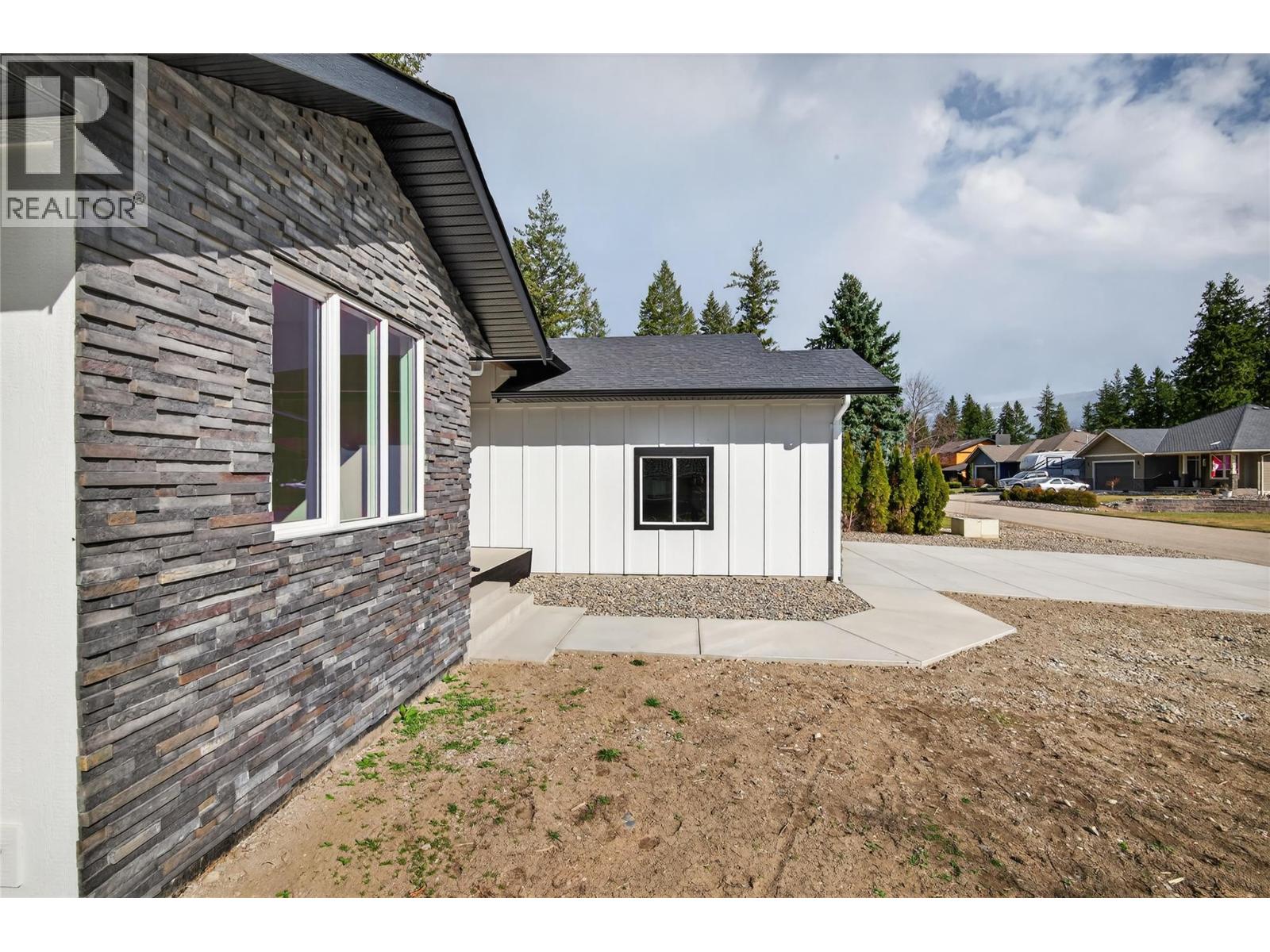 2520 Golf View Crescent, Blind Bay