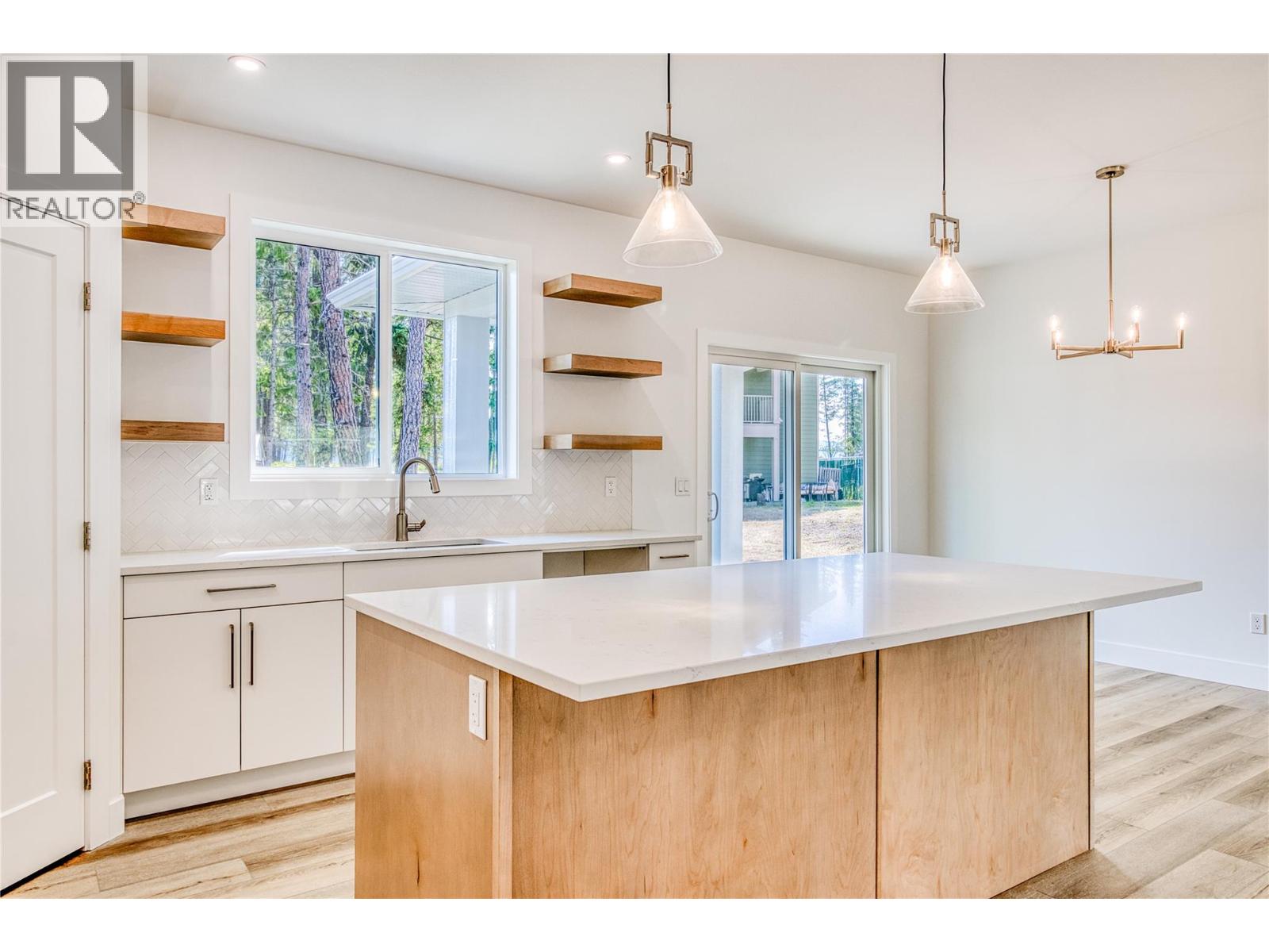 7186 Dunwaters Road, Kelowna