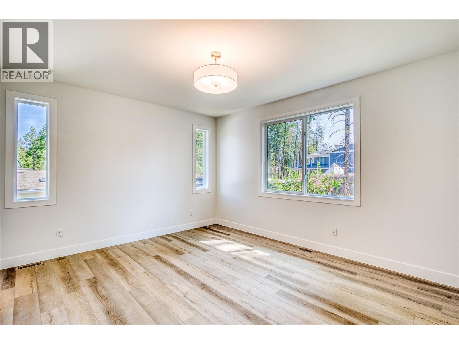 7186 Dunwaters Road, Kelowna