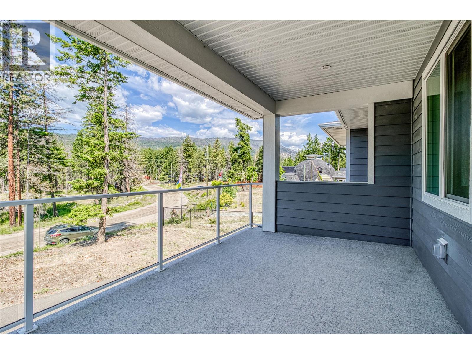 7186 Dunwaters Road, Kelowna