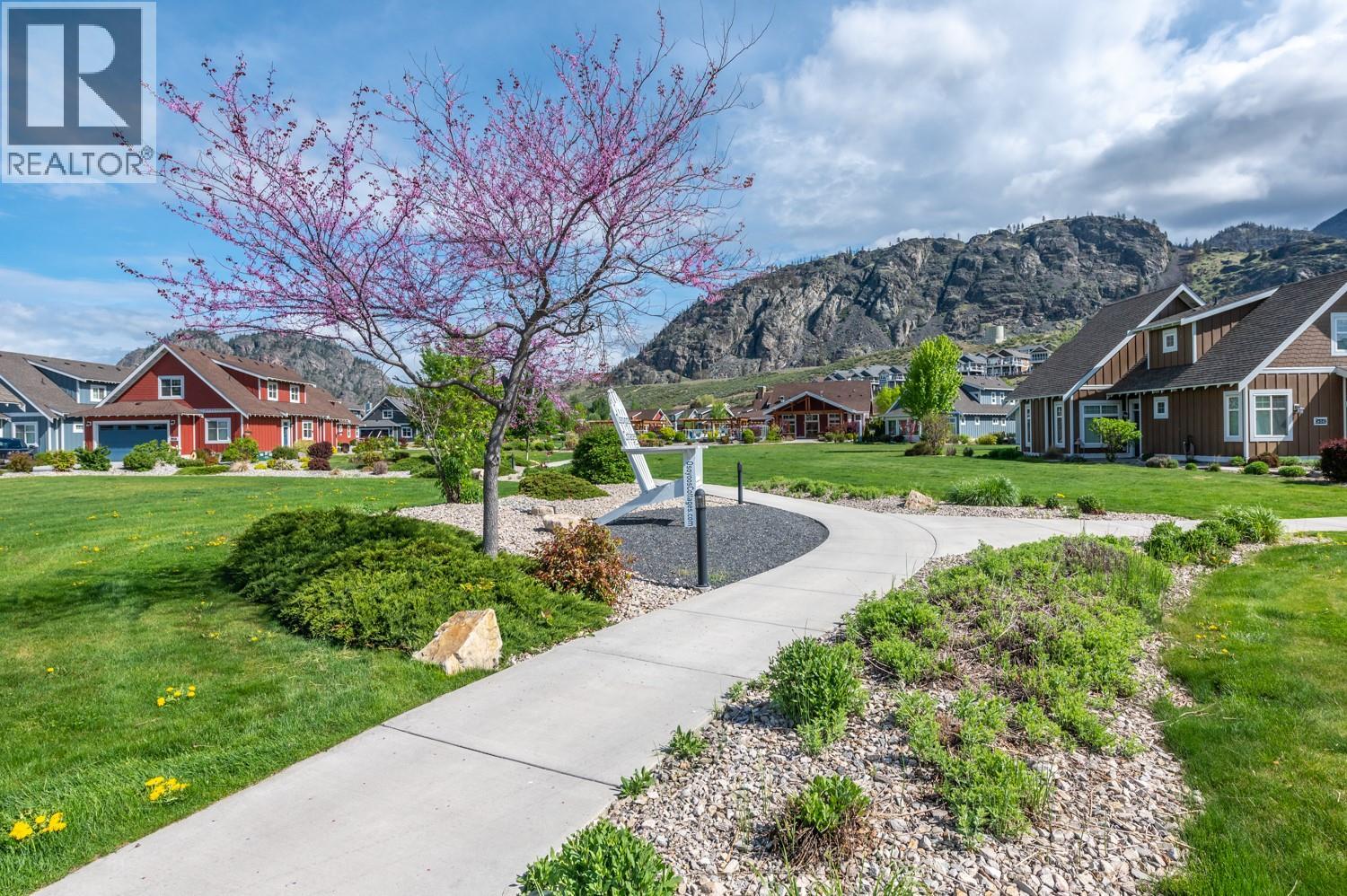 2450 Radio Tower Road Unit# 206, Oliver