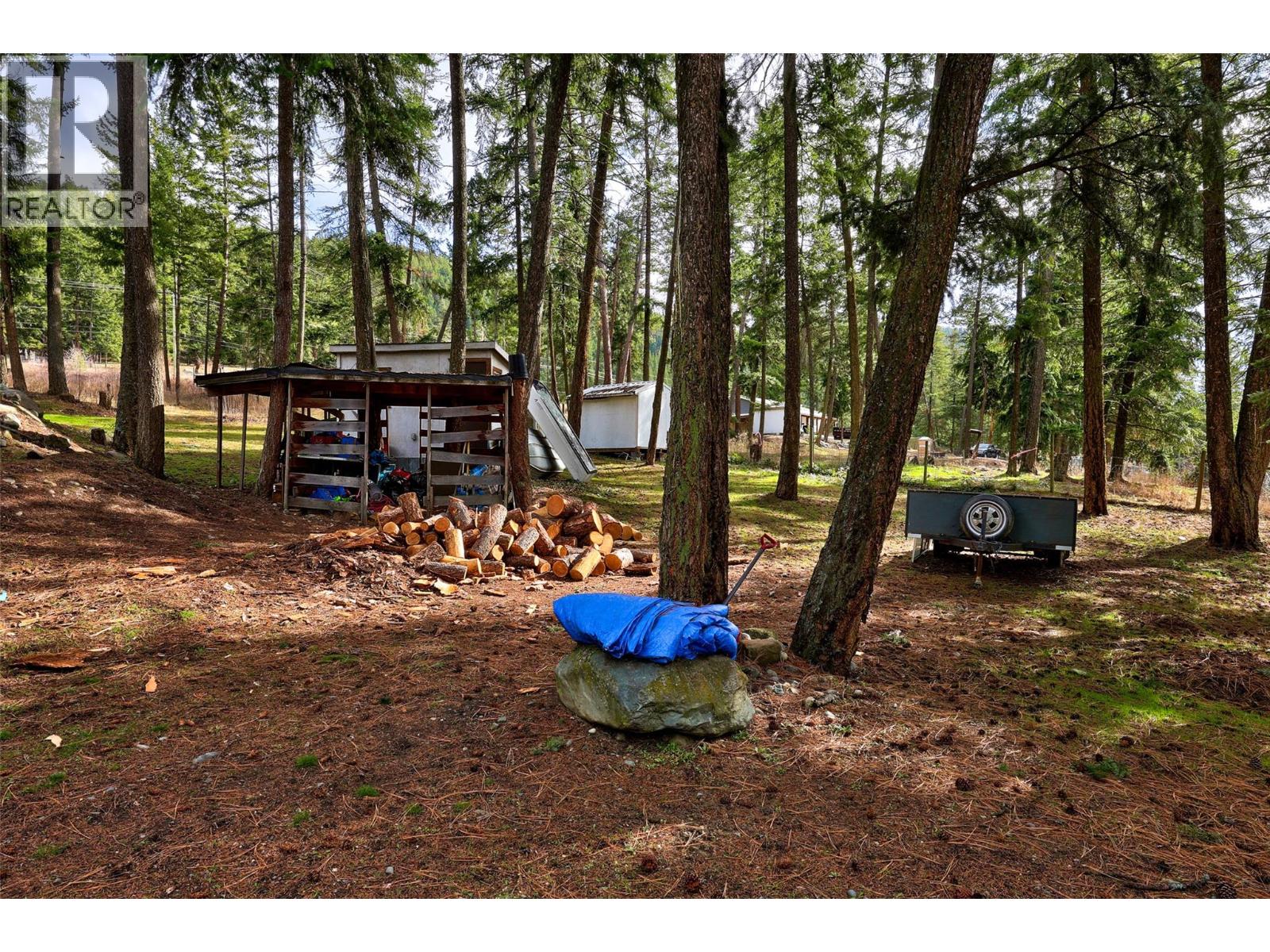 392 Walterdale Road - 22