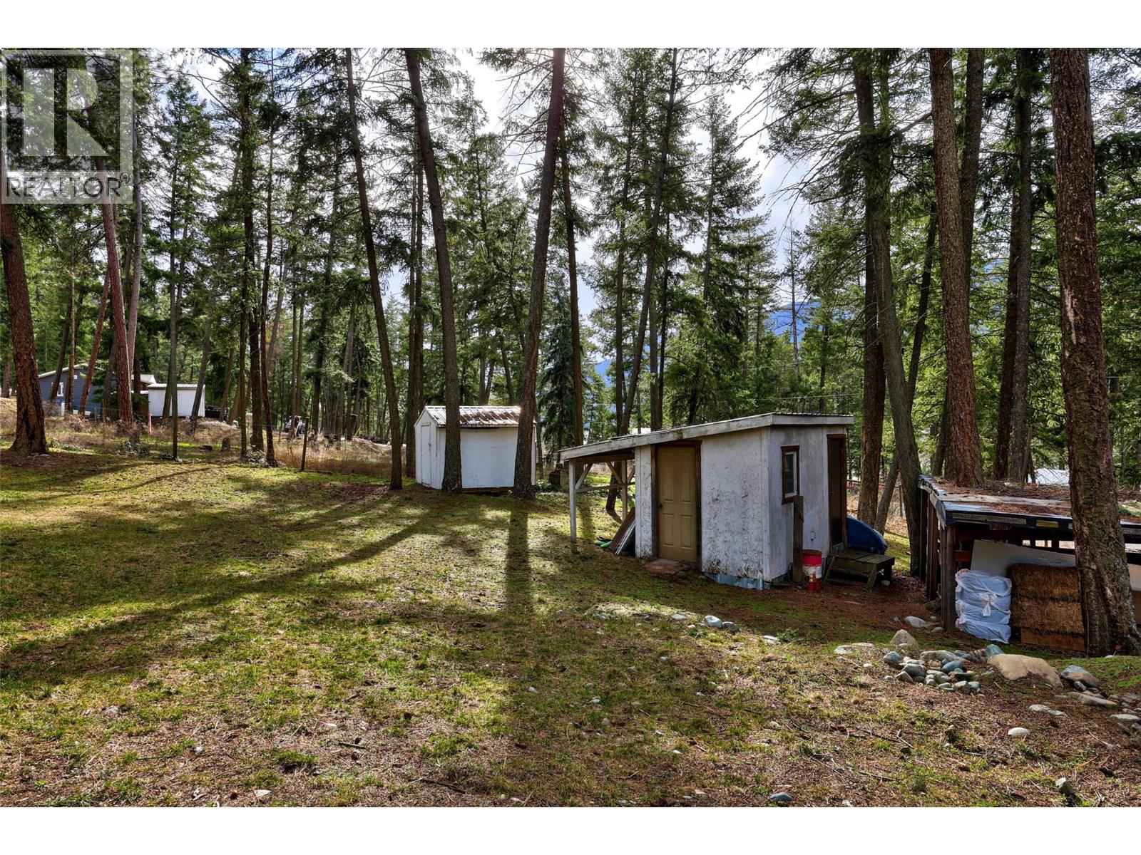 392 Walterdale Road - 24
