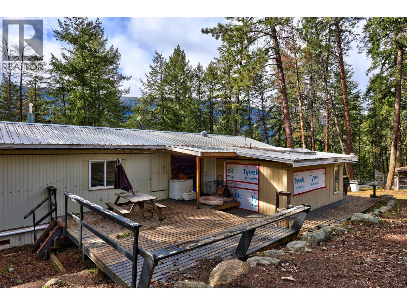 392 Walterdale Road, Kamloops