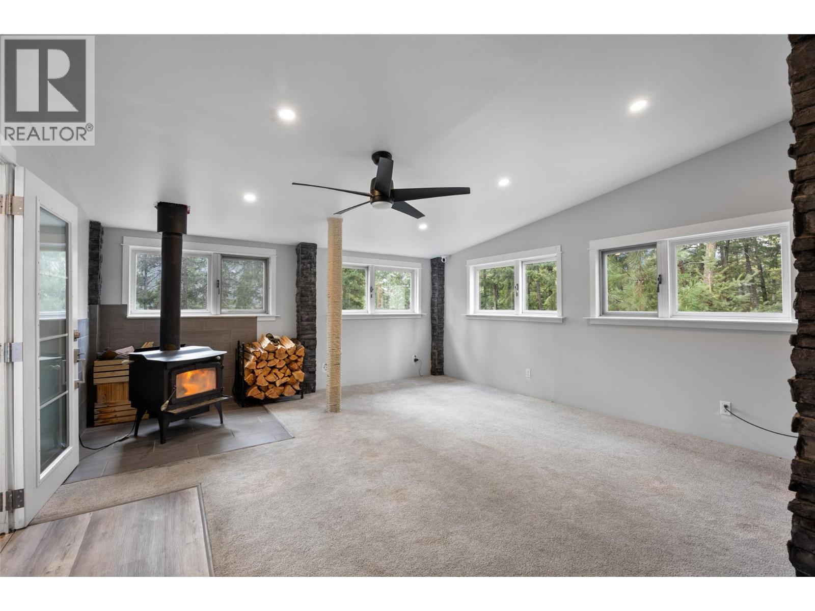 392 Walterdale Road - 4