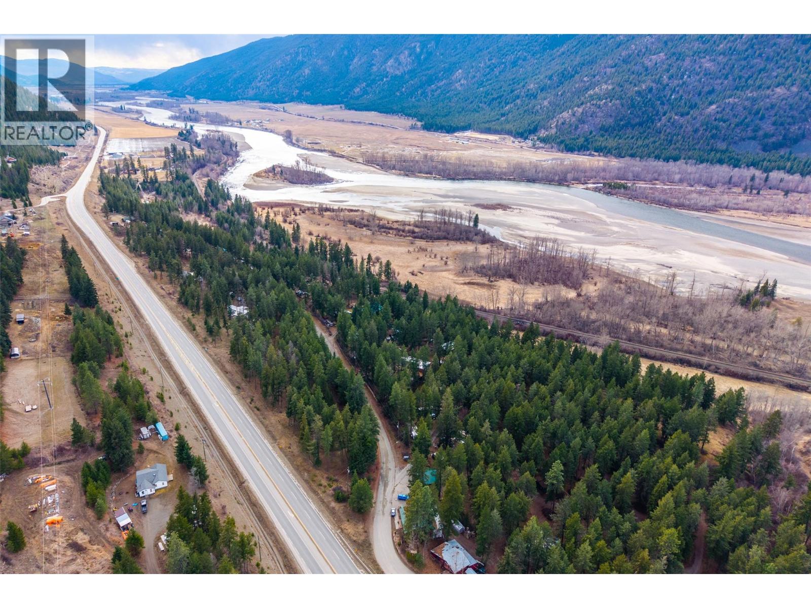 392 Walterdale Road - 49