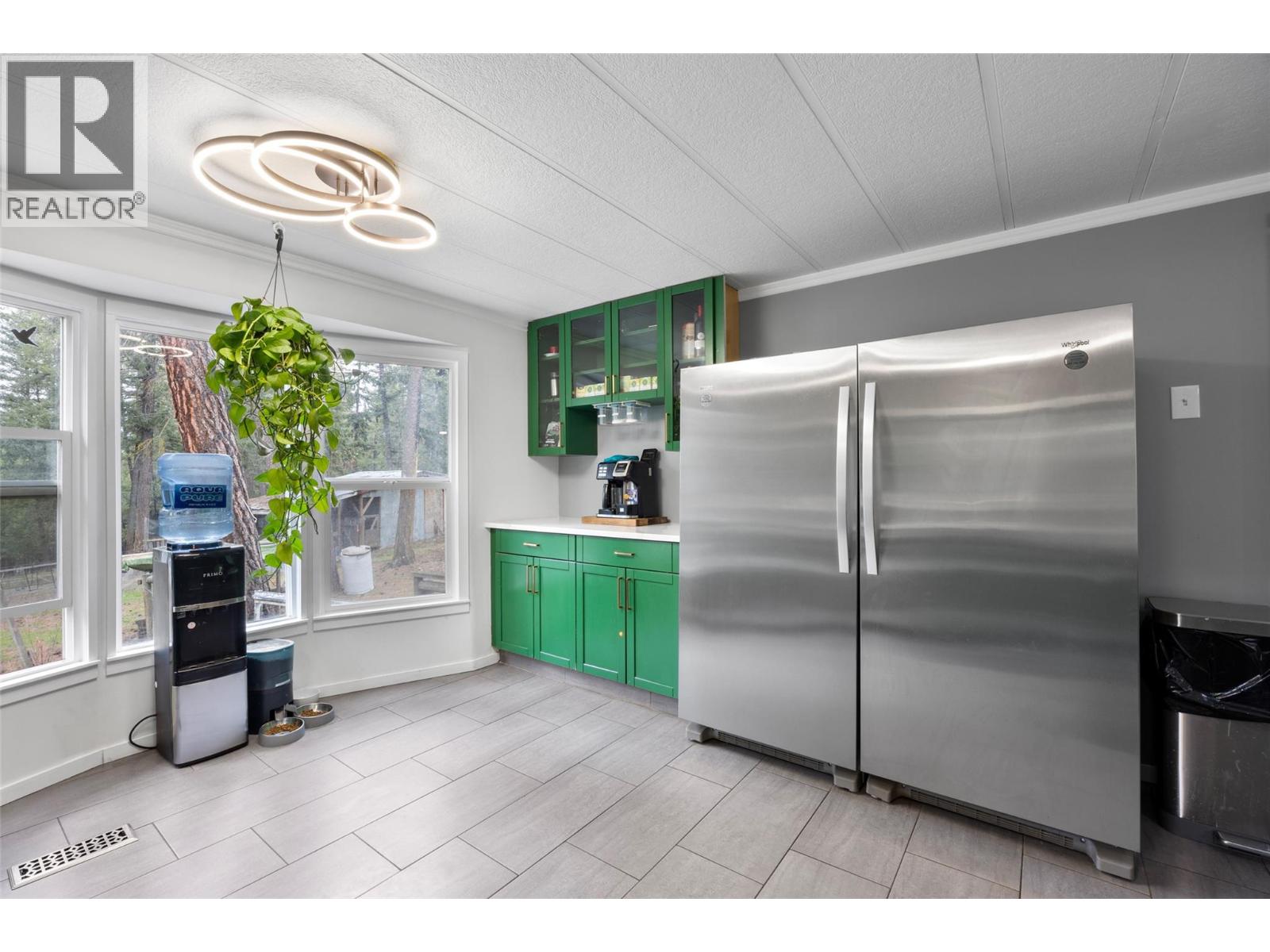 392 Walterdale Road - 9