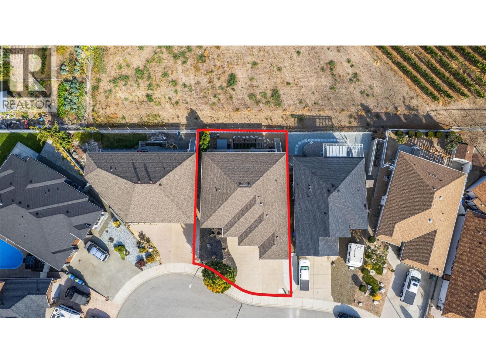 6963 CHARDONNAY Place, Oliver