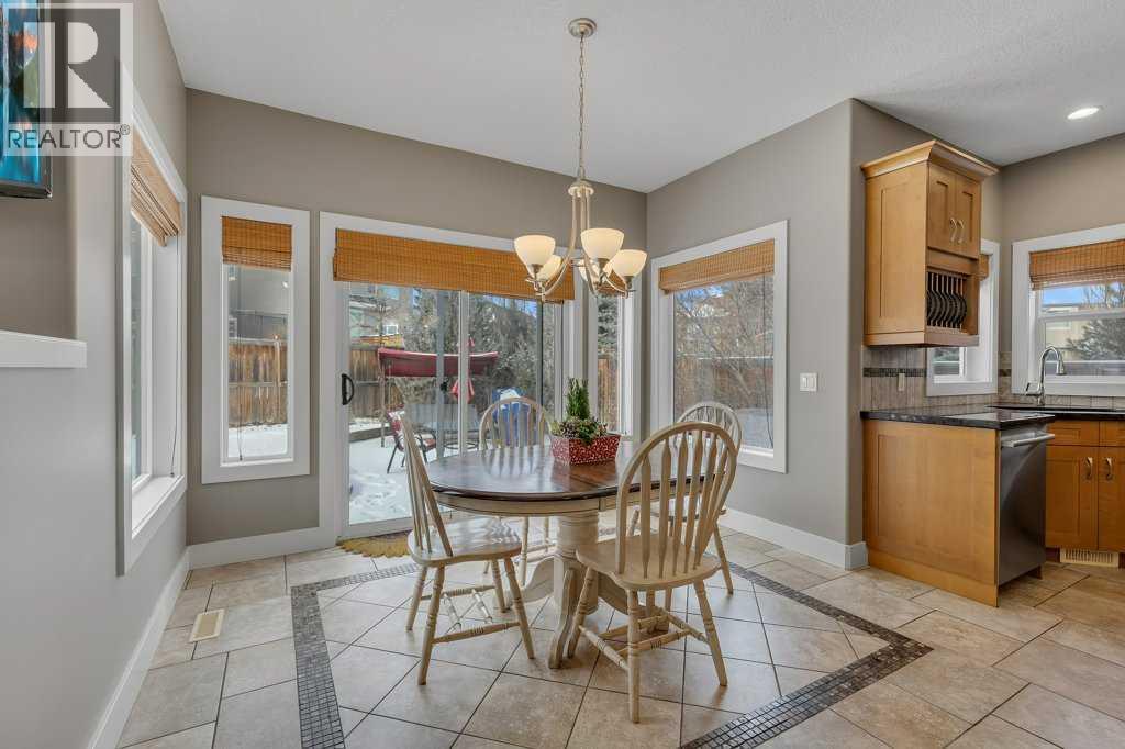 Single Family House for Sale in  Valley Crest Court NW Valley Ridge Calgary 