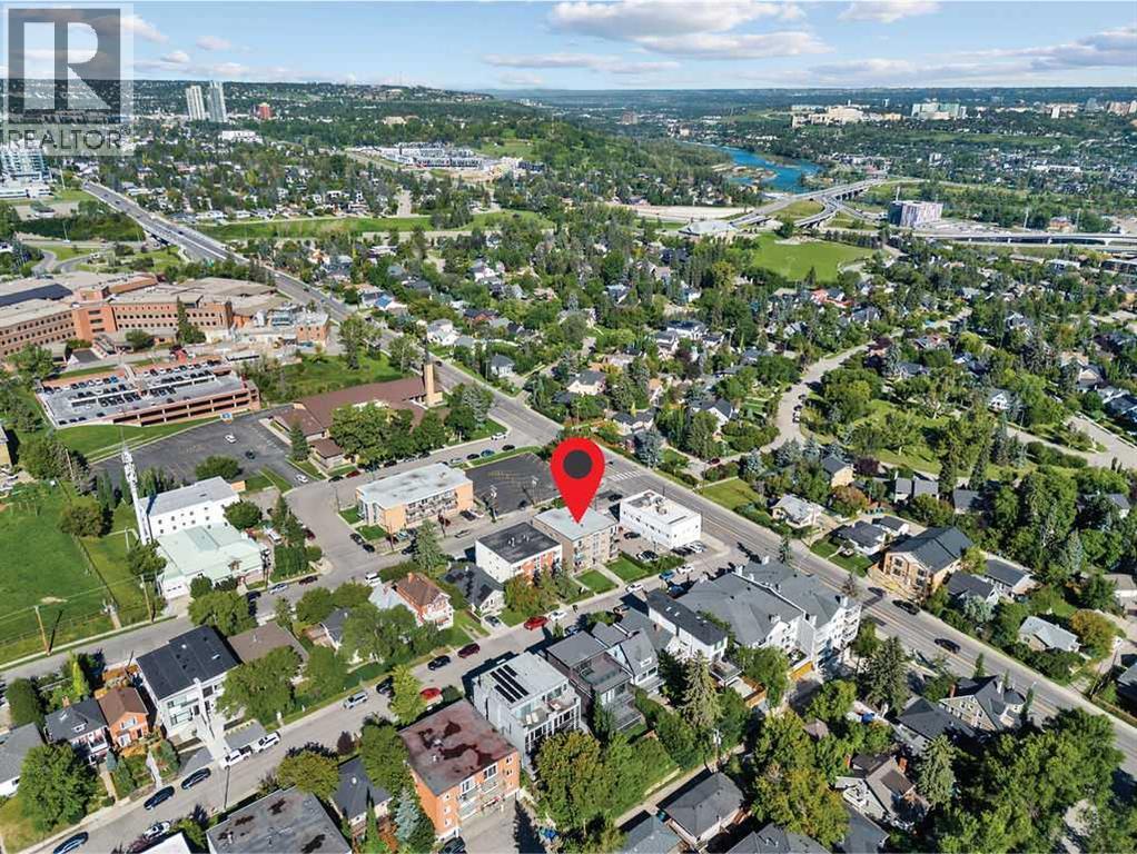 Single Family House for Sale in   A Street SW Bankview Calgary 