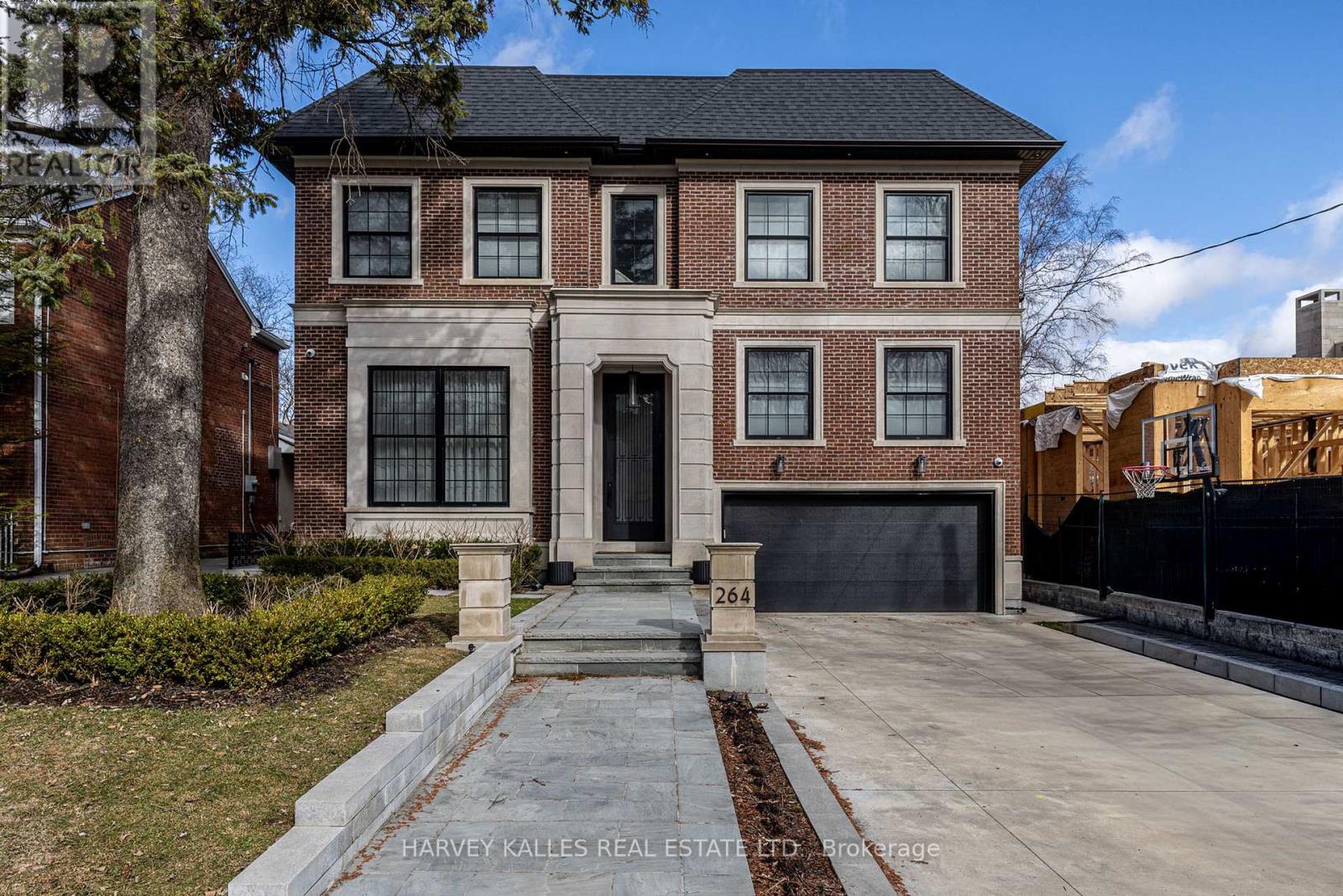 264 CORTLEIGH BOULEVARD