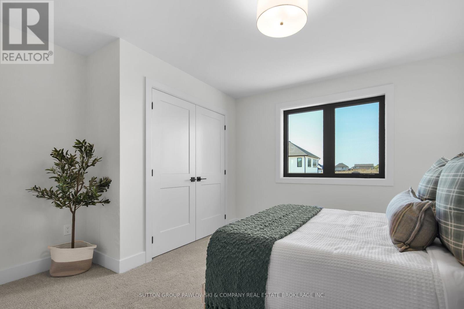 LOT #68 - 44 BENNER BOULEVARD Property Photo