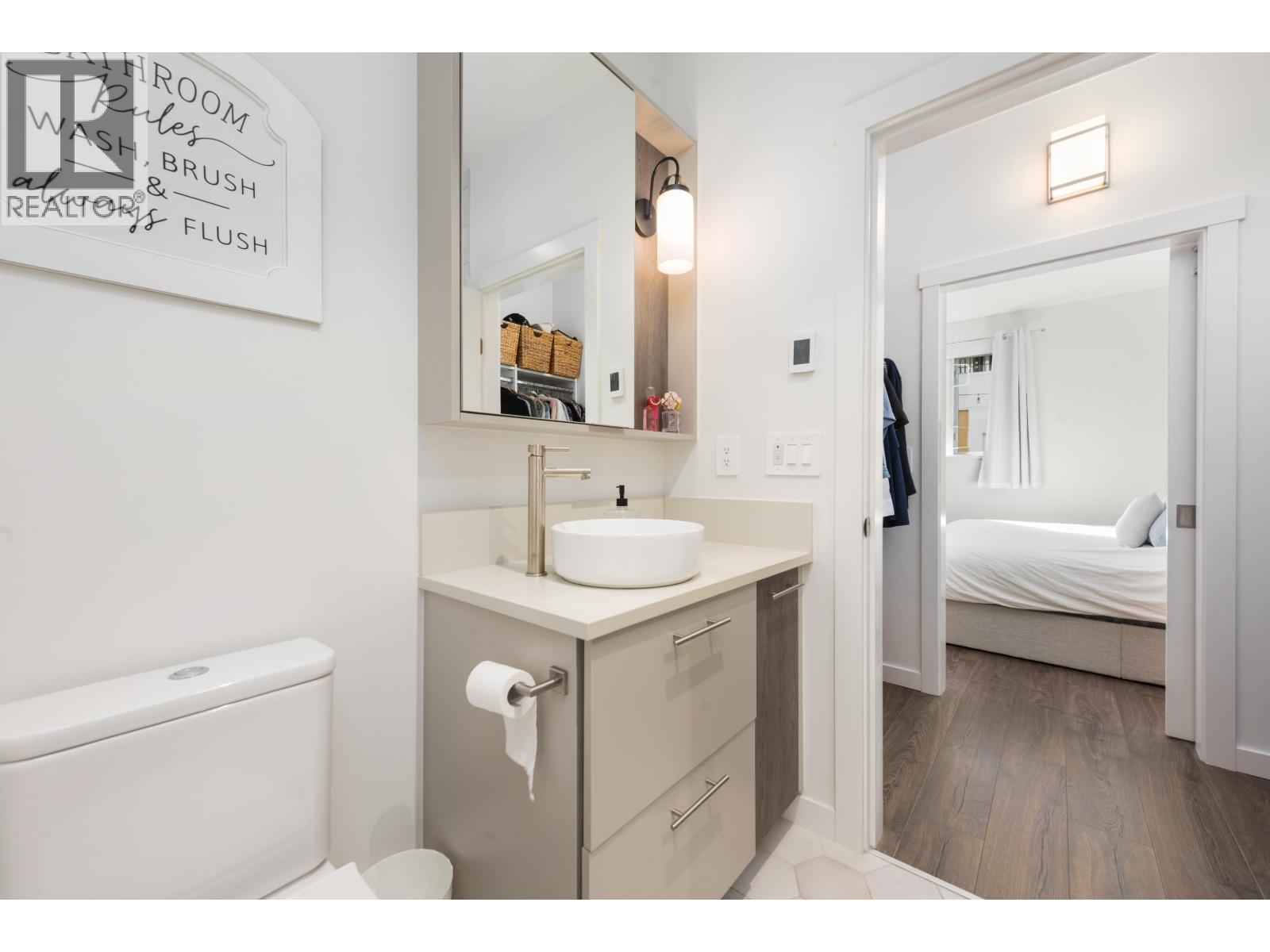 #101-251 BOUDARY BAY ROAD Road, Tsawwassen