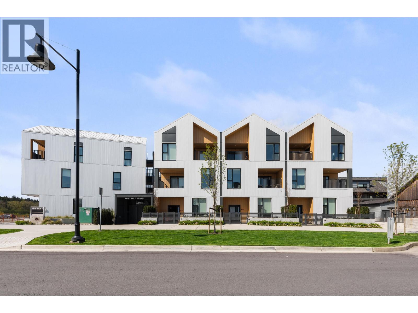 #101-251 BOUDARY BAY ROAD Road, Tsawwassen