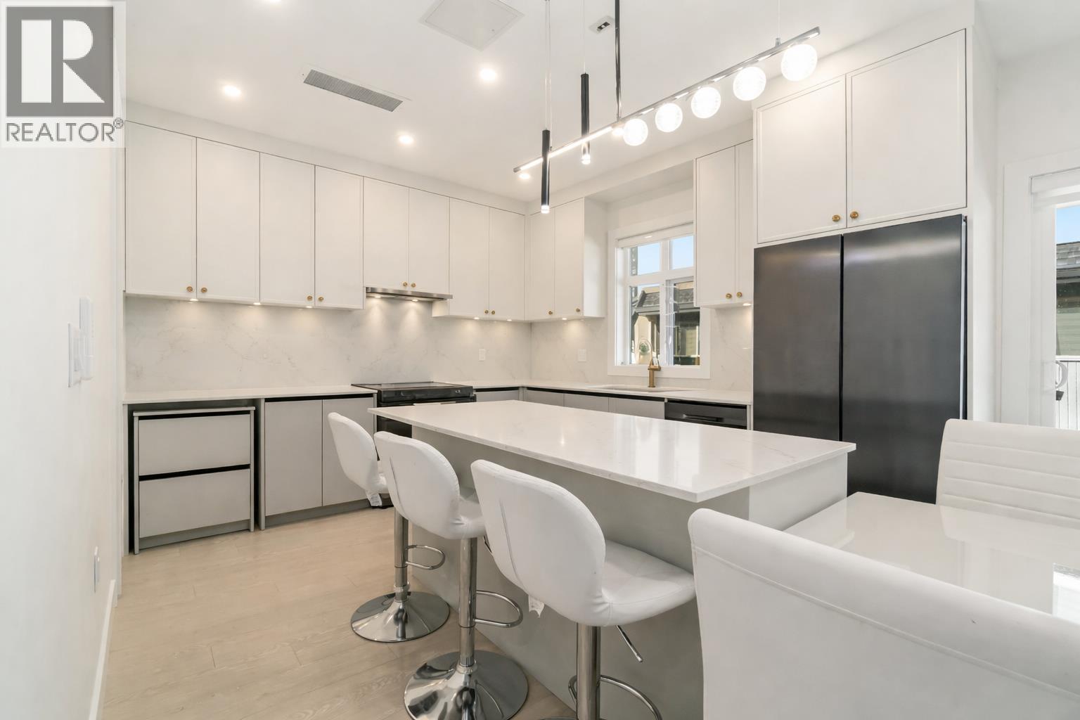 #8-9633 STEVESTON Highway, Richmond