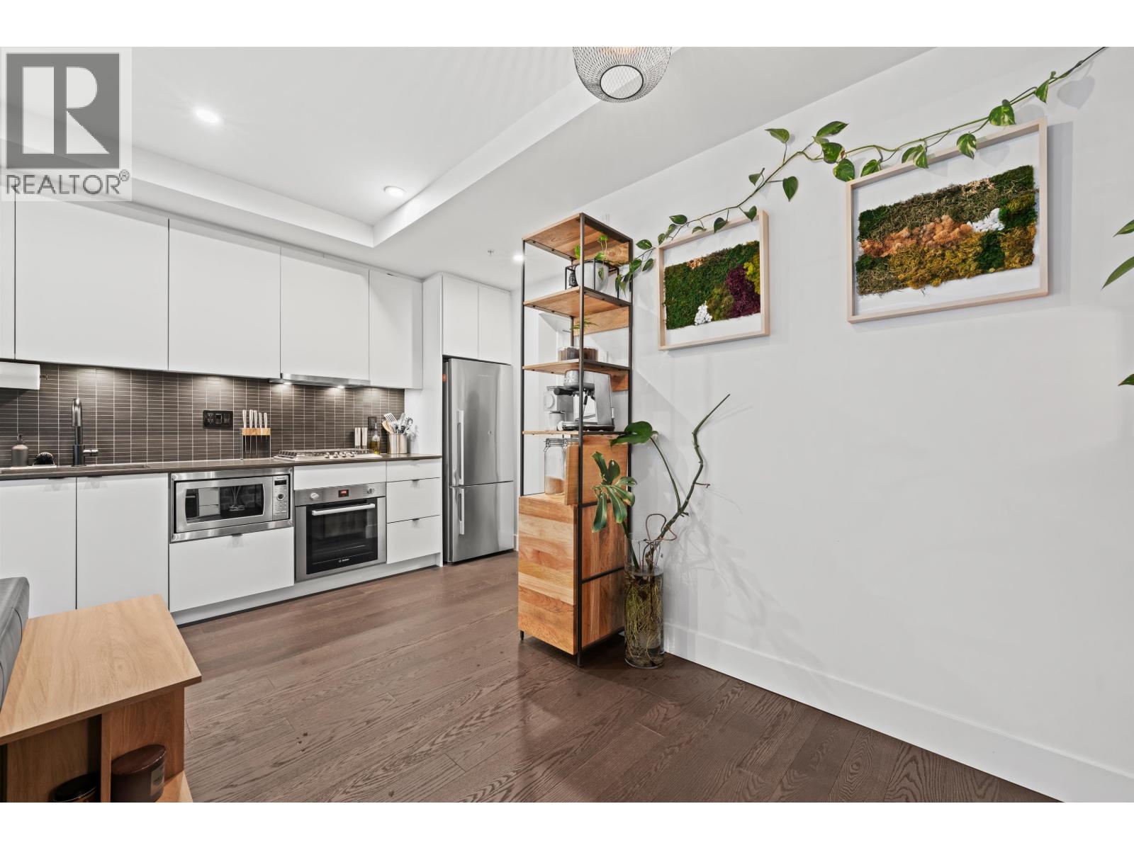 2726 SPRING STREET, Port Moody