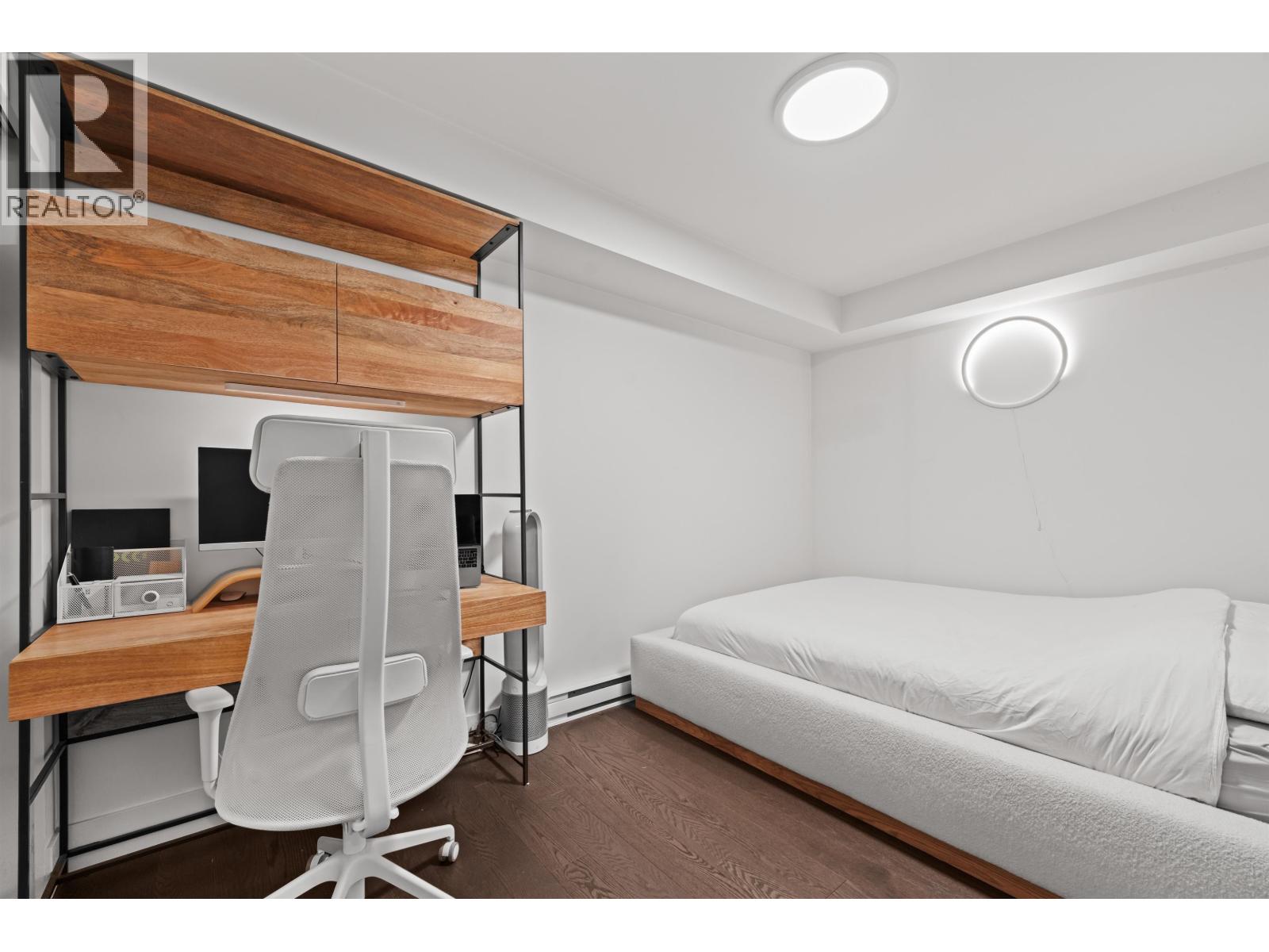 2726 SPRING STREET, Port Moody