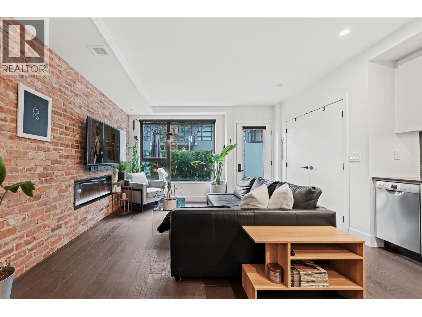 2726 SPRING STREET, Port Moody