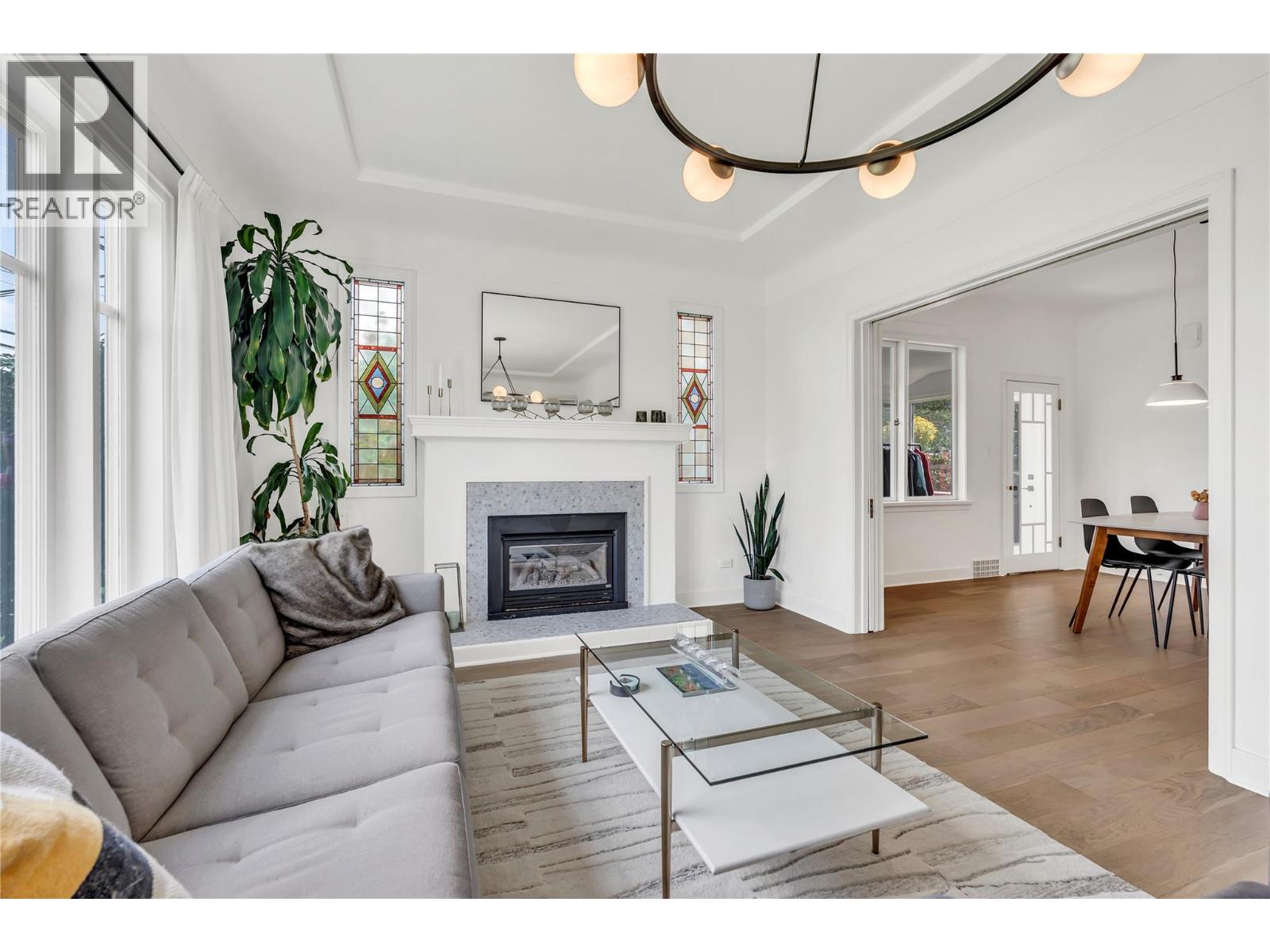 12432 Victoria Road S, Summerland