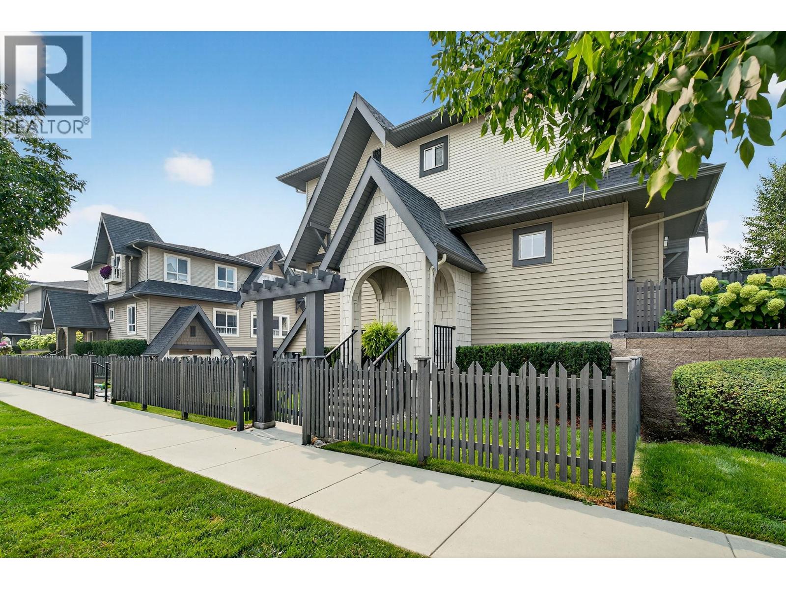 680 Old Meadows Road Unit# 30, Kelowna