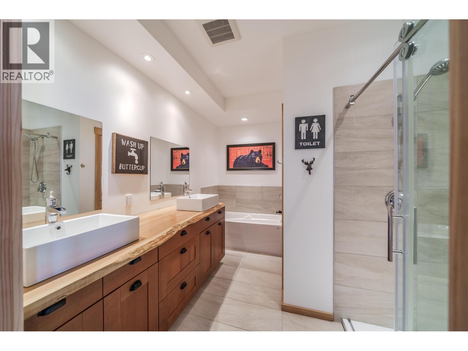 1211 S GREEN LAKE ROAD - 15