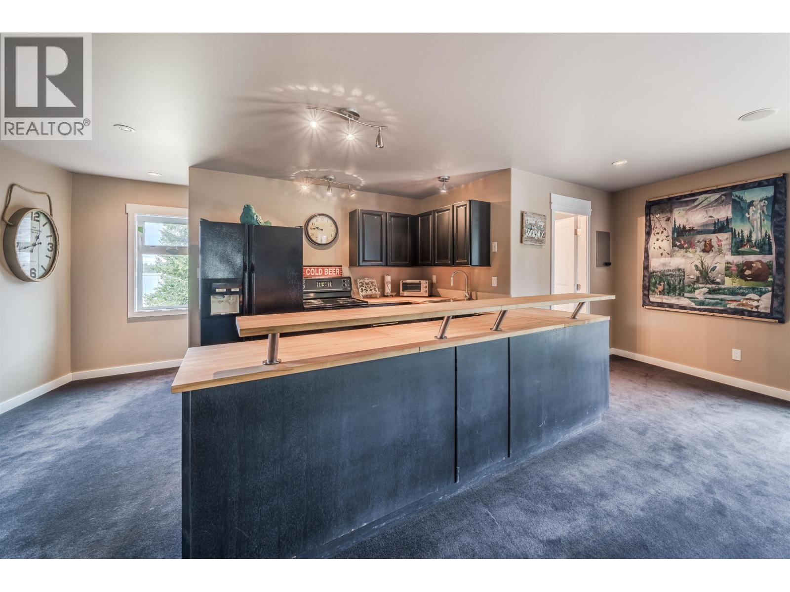 1211 S GREEN LAKE ROAD - 16