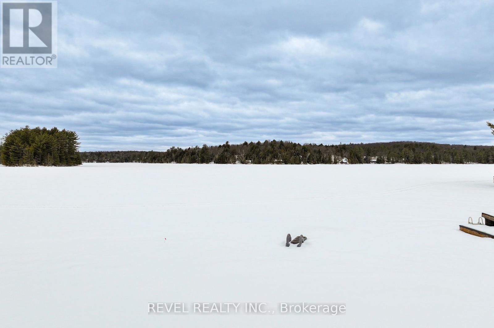 Single Family House for Sale in  LAKESHORE ROAD Highlands East (Glamorgan) 