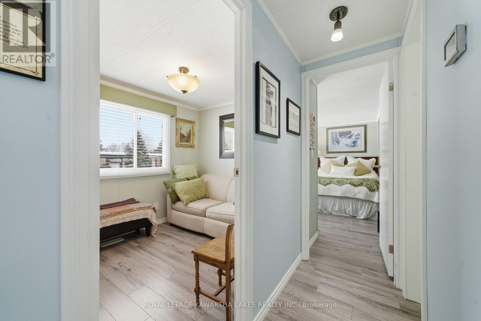 21 CEDAR STREET, Kawartha Lakes (Fenelon), Ontario