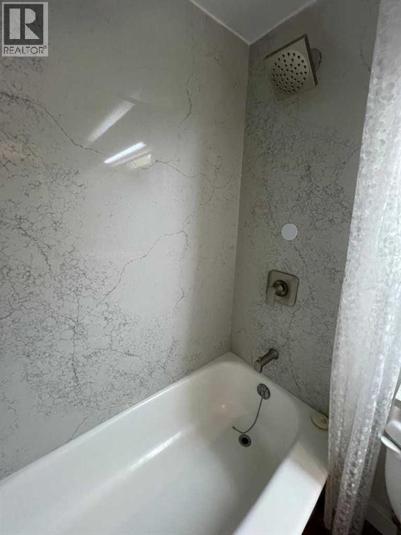 Single Family House for Sale in    Avenue SW Beltline Calgary 