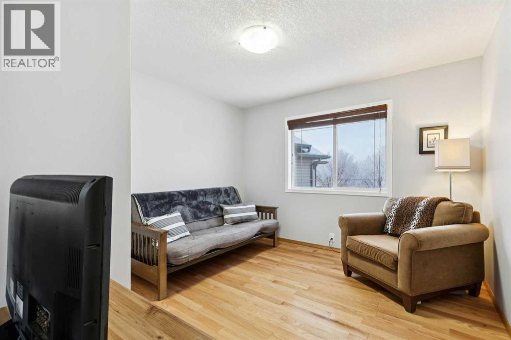 304 Mt Brewster Circle SE, Calgary, Alberta