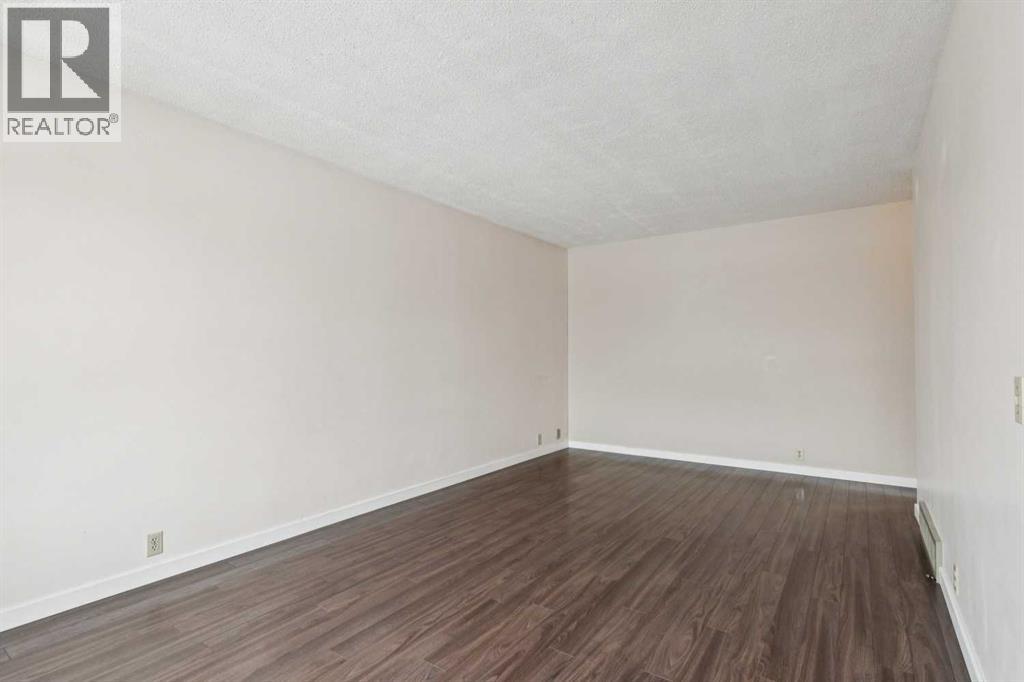 Single Family House Bungalow for Sale in  Fonda Green SE Forest Heights Calgary 