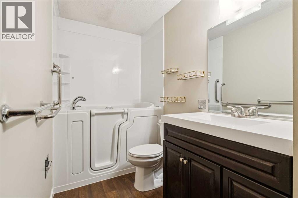 Single Family House Bungalow for Sale in  Fonda Green SE Forest Heights Calgary 