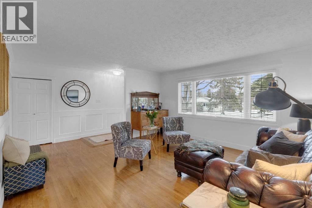 Single Family House Bungalow for Sale in   Avenue SE Fairview Calgary 