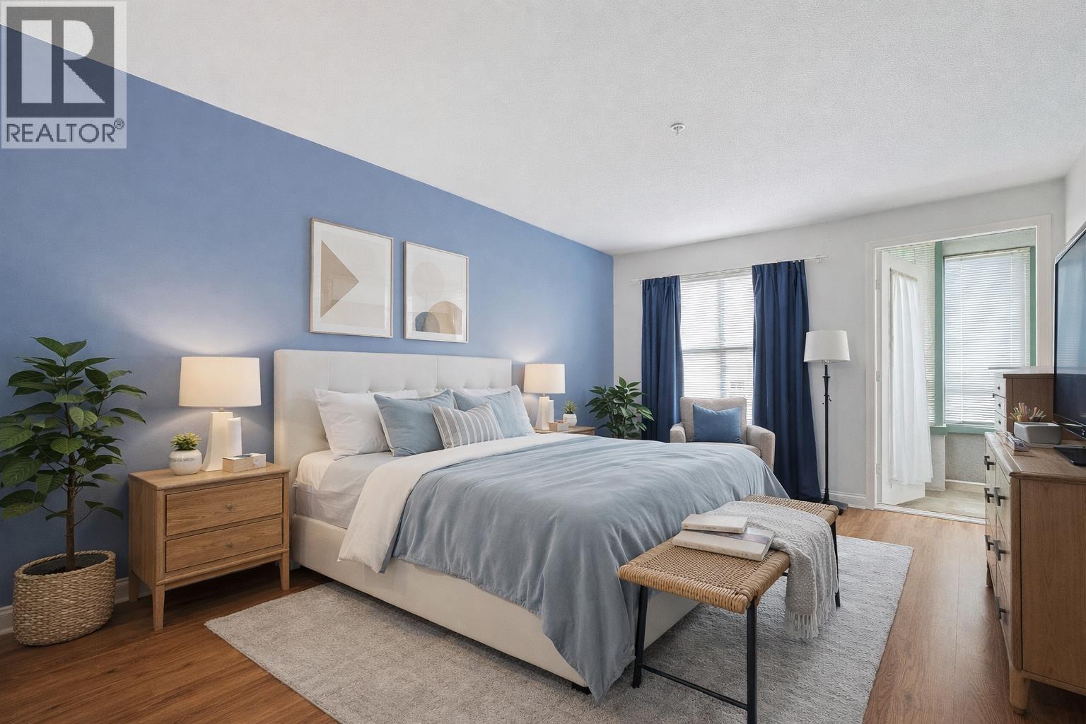 203 5550 14B Avenue - photo 2