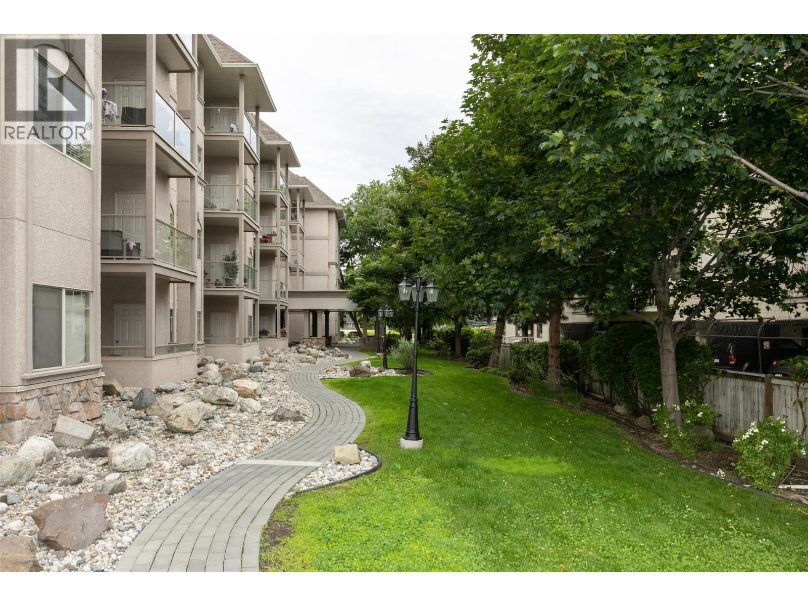 1007 Harvey Avenue Unit# 208, Kelowna
