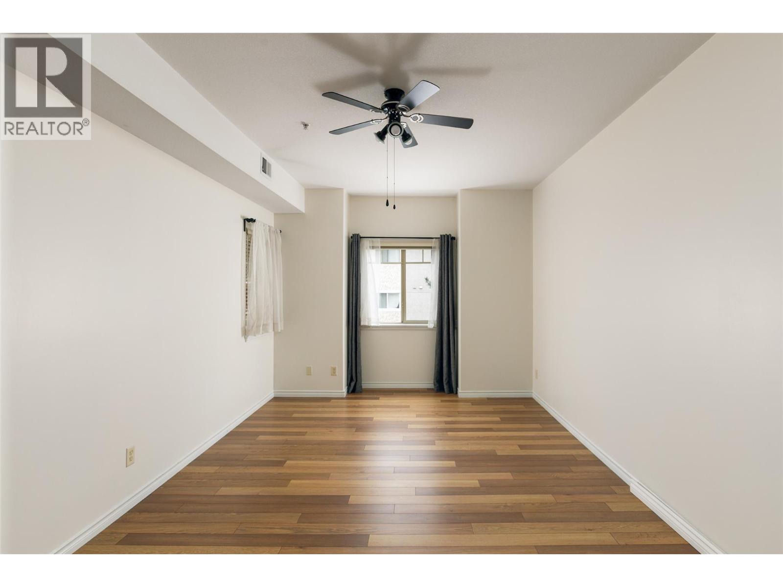 1007 Harvey Avenue Unit# 208, Kelowna