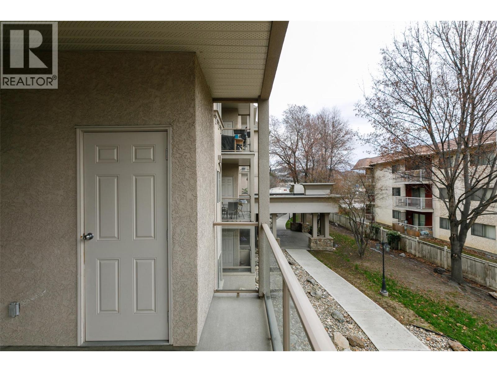 1007 Harvey Avenue Unit# 208, Kelowna