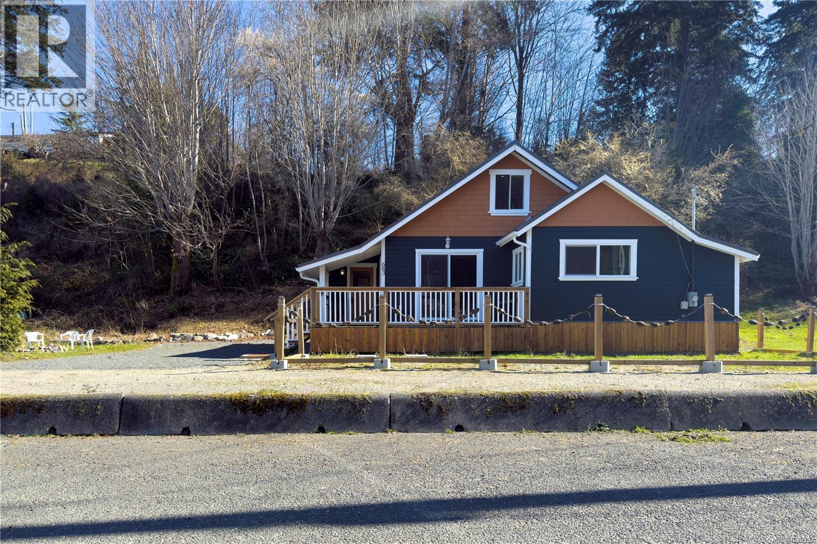 683 Green Rd - 21